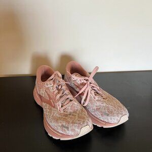 Women's Brooks Ghost 15.